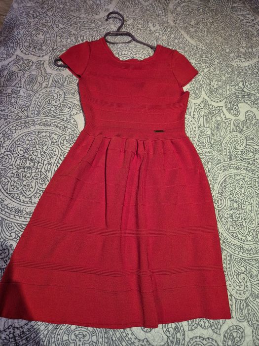 Червена рокля Pedro del Hierro S