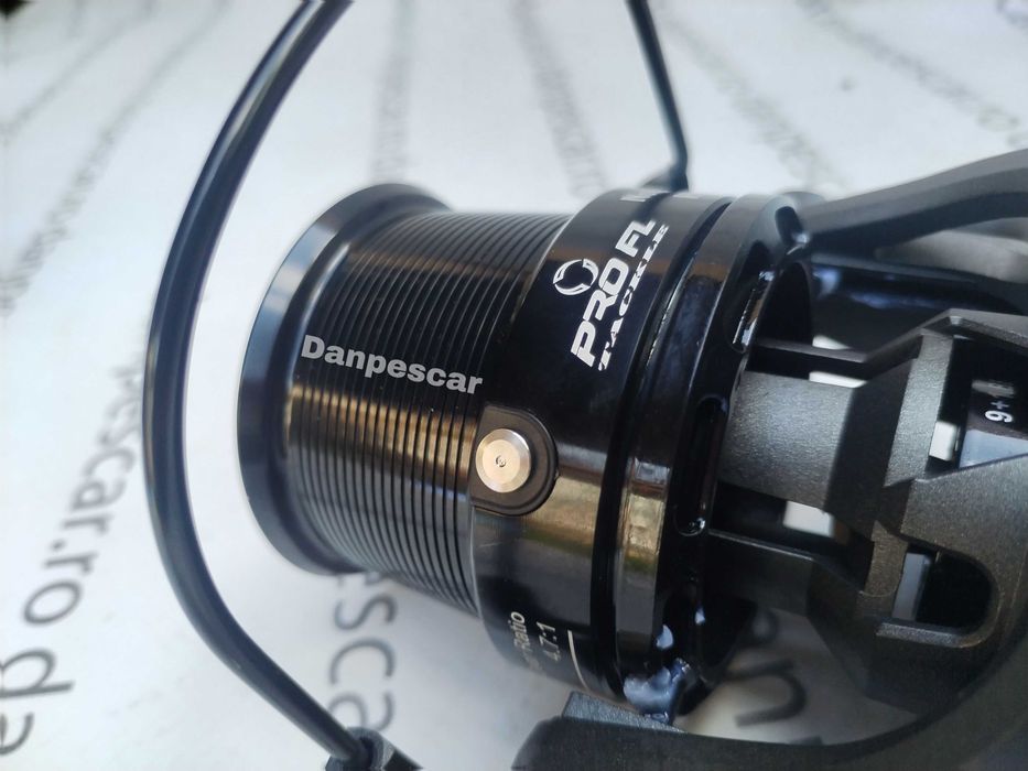 Mulinetă Feeder si Crap PRO FL NOBLE HP7500 cu tambur Long Cast