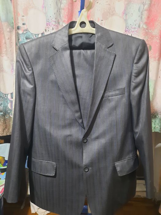 Продам мужской костюм двойка