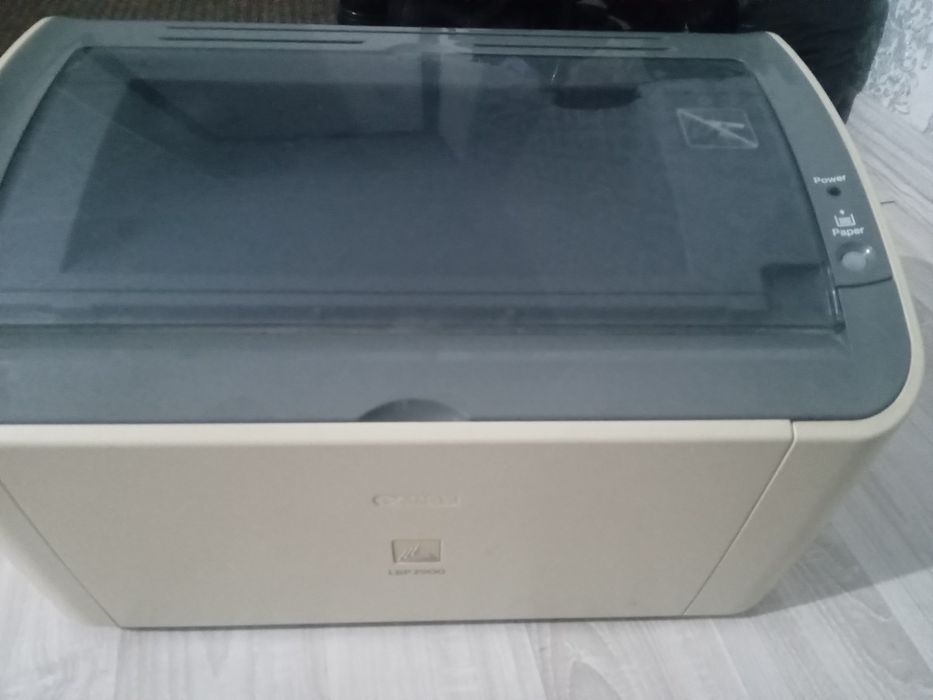 Продам лазерный принтер