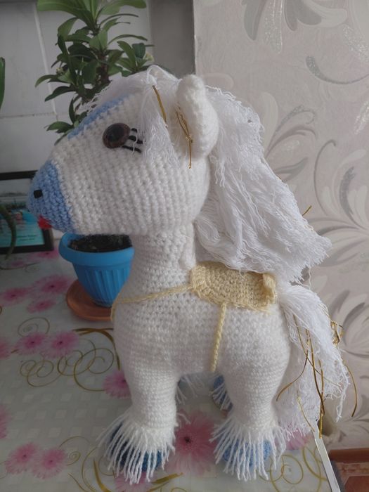 Игрушки детская лошадка