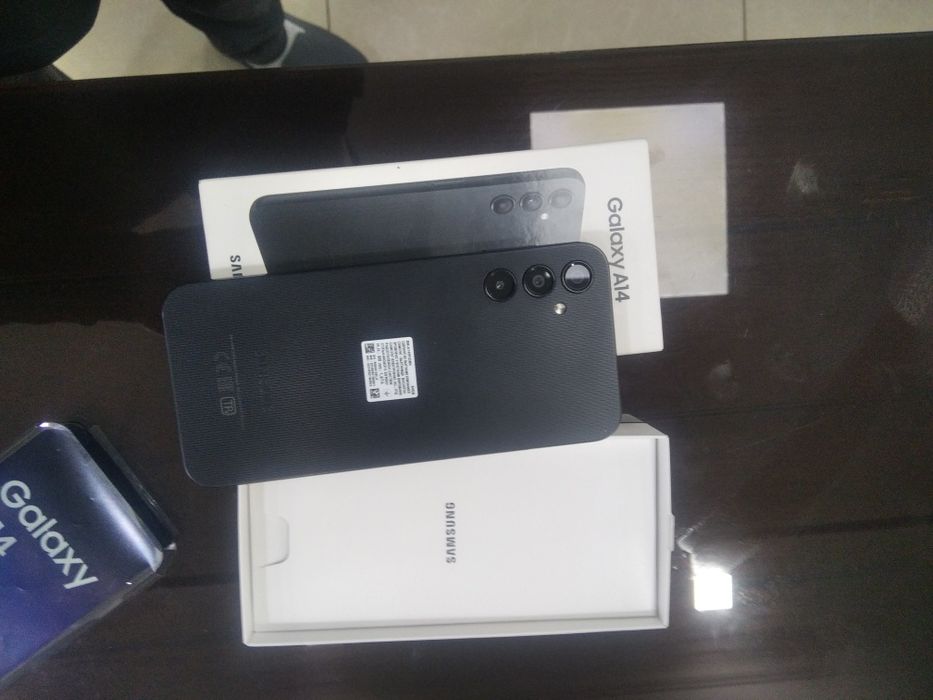 Samsung galaxy A14