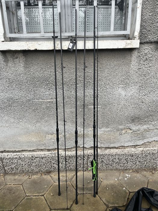 карбонови шаранджийски въдици на две секции