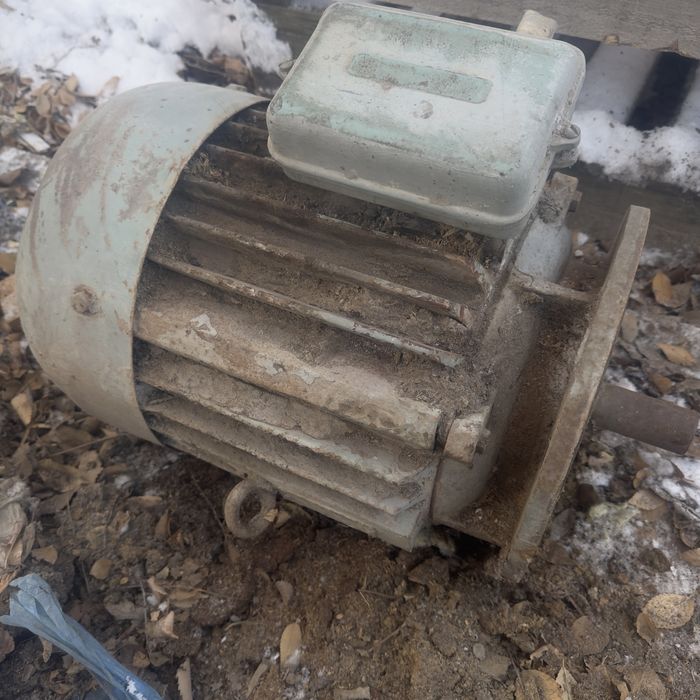 Двигатель трёхфазка на 7 кВТ