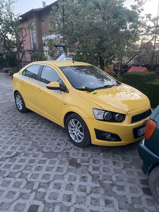 Шевролет Авео Т300 1.6 16V