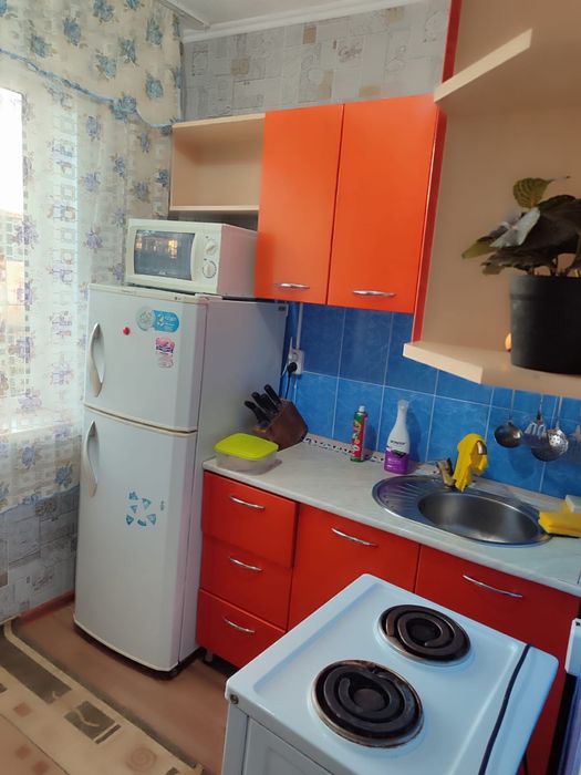 Сдам 2-х комнатную в центре