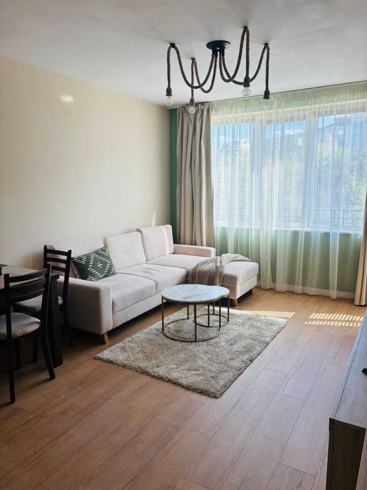 Дава се под наем Двустаен апартамент в София, Кръстова вада - 60 кв.м за 520 € - Снимка #1