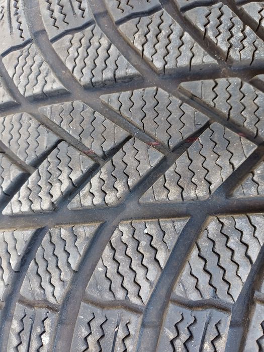 Гуми 245/40/19 Бриджстоун