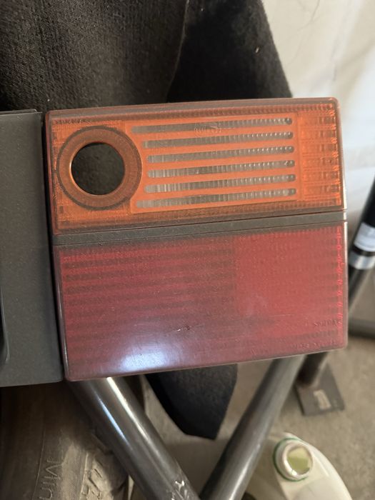 Плафон левый Vento