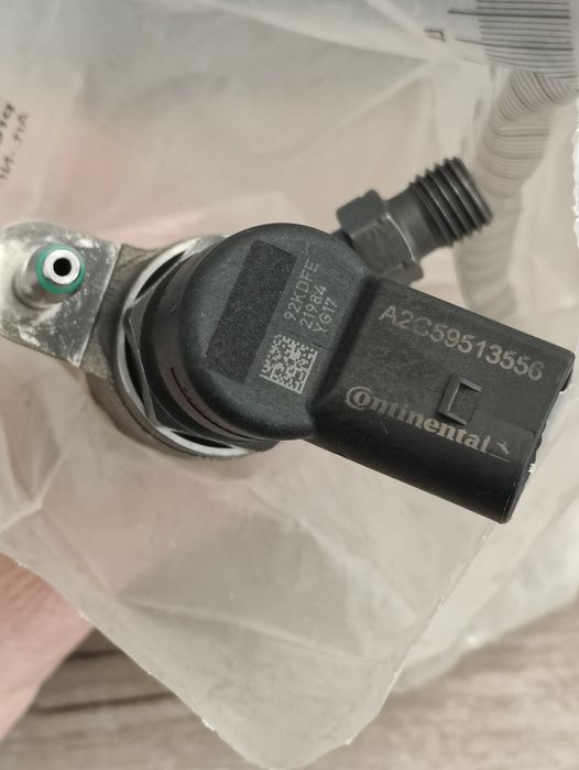Injector VDO/Continental A2C59513556