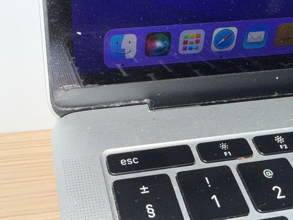 macbook Pro 13" 2016, i5, 8Gb, 256SSD folosit, fara charger