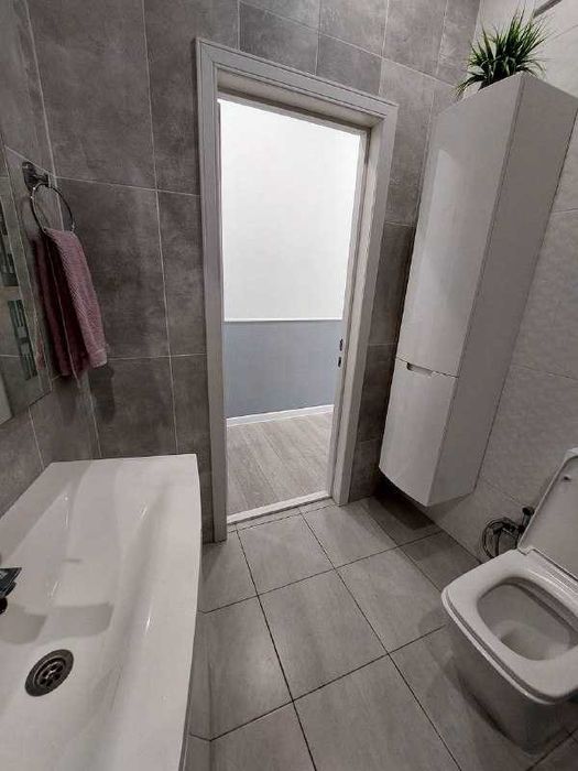 Продается 3- комн квартира Степной 2 д2/4