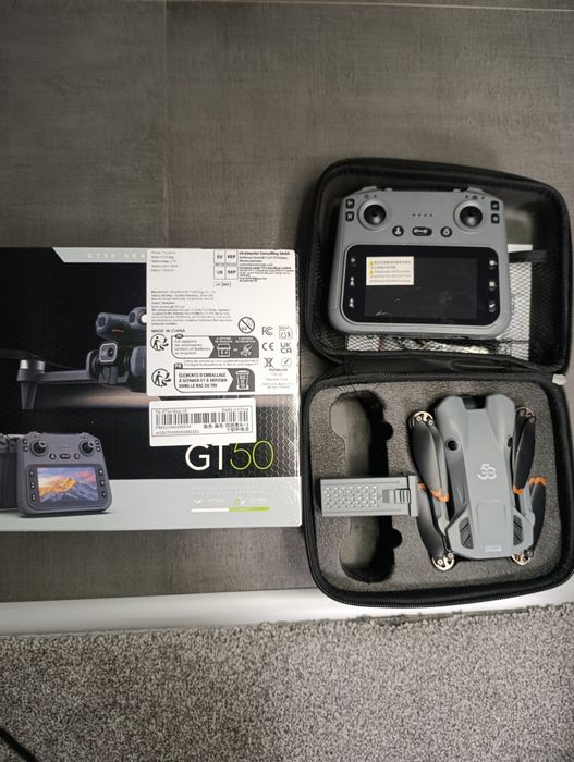 Drona GT 50 cu telecomanda mare
