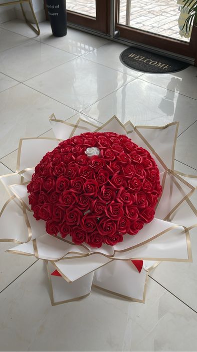 Buchete din trandafiri de sapun pe comanda