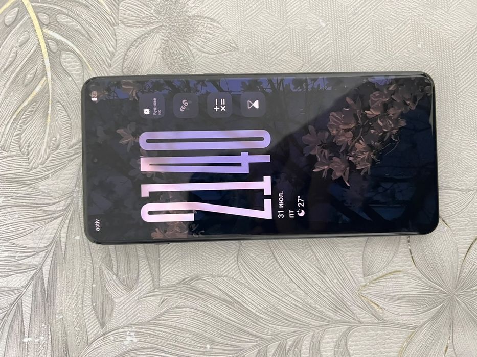 продам/обменяю Oneplus 13