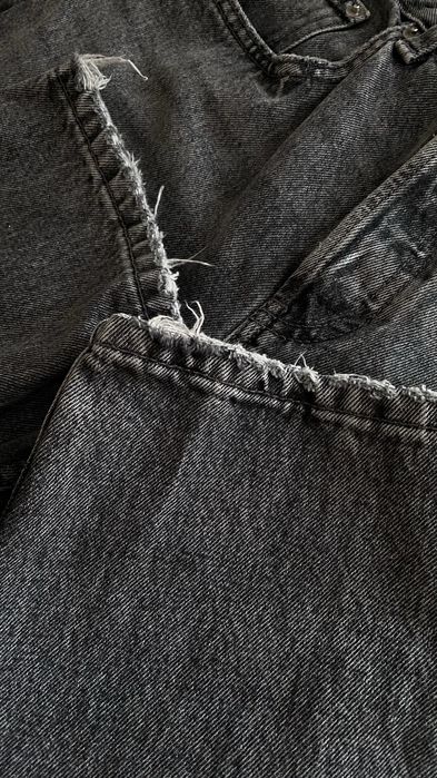 Джинсы ZARA прямого кроя