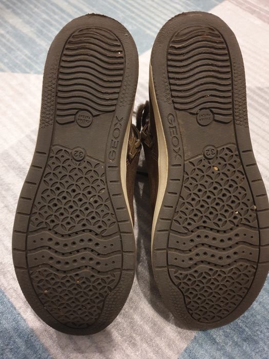 Vand Geox Respira fete marime 32 maro sneakers purtati toamna aceasta
