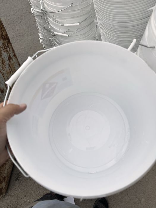 продам ведро пластмассовые 10л