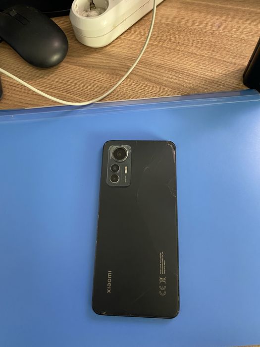 Xiaomi 12 lite .