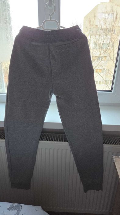 Pantaloni Guess, mar. XS, noi fara eticheta, gri,bumbac.