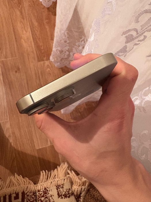 Продам Iphone 16 pro (XR)