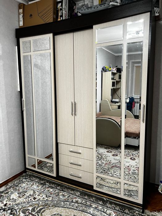 Шкаф вещевой вместительный