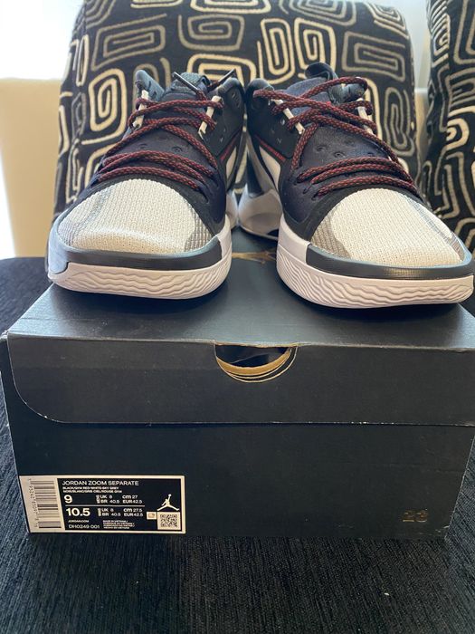 Jordan Zoom Separate