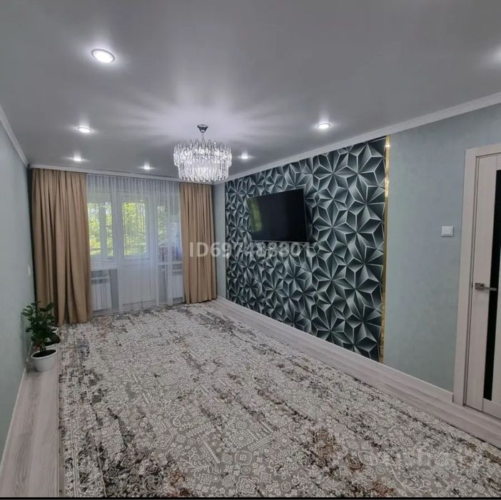 Продам 2 х ком квартиру