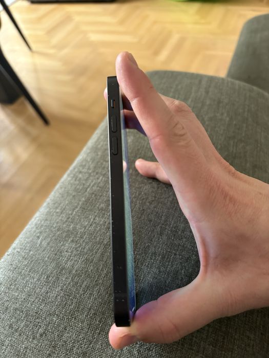 Iphone 12 64Gb черен
