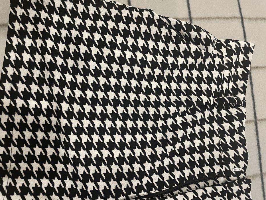 Продавам къси панталони