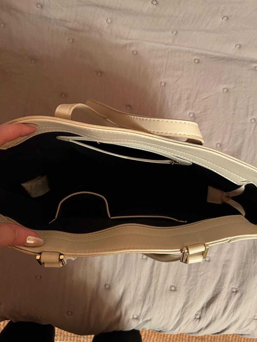 Vand geanta eleganta office ,de dama