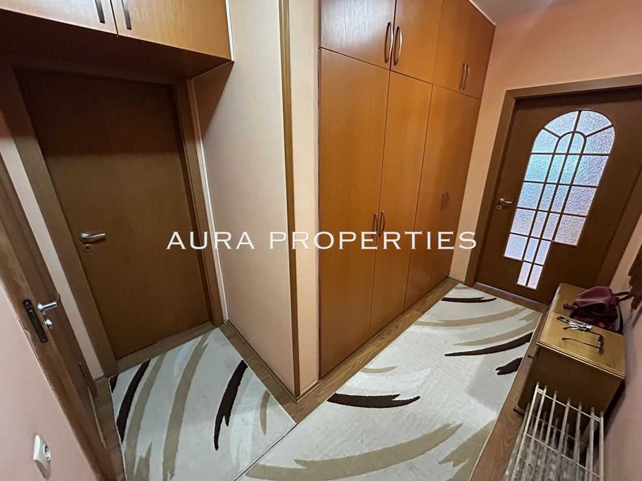 Дава се под наем Тристаен апартамент в Разград, Варош - 92 кв.м за 479.4 € - Снимка #8