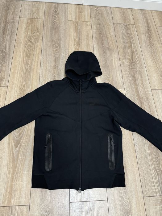Nike tech fleece black