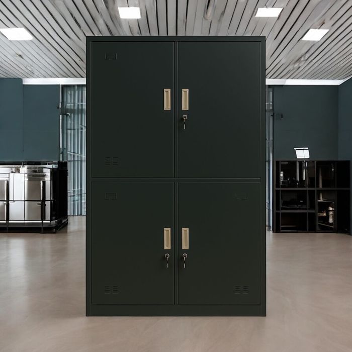 Метални Стелажи и шкафове за склад