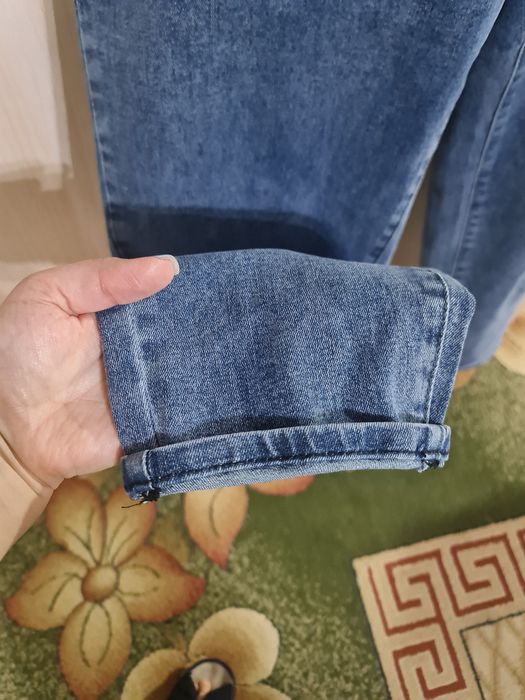 Джинсы и кардиган 50р