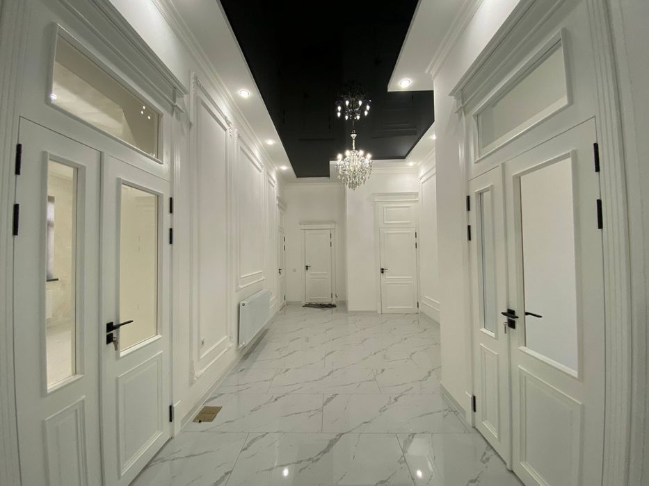 Tayor hovli sotiladi