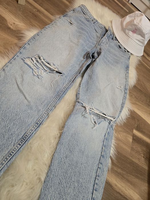 ZARA светли дънки уникални