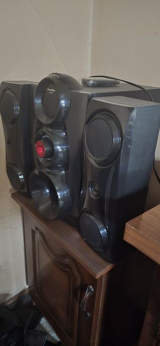 Sambufer Blutus chip auks ishledi pachti yangi 80wat  kami bor kelisha