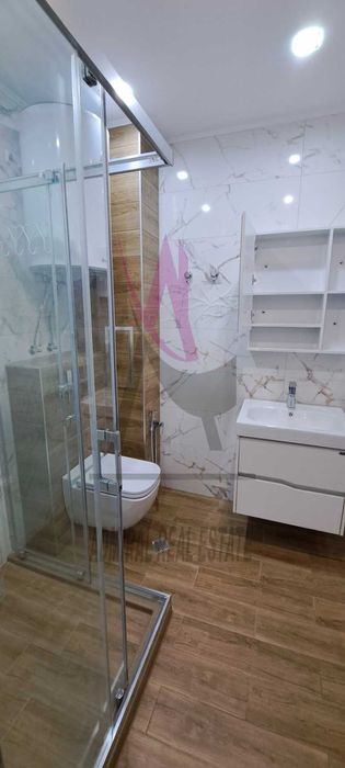 Дава се под наем Двустаен апартамент в Варна, Трошево - 60 кв.м за 425 € - Снимка #3