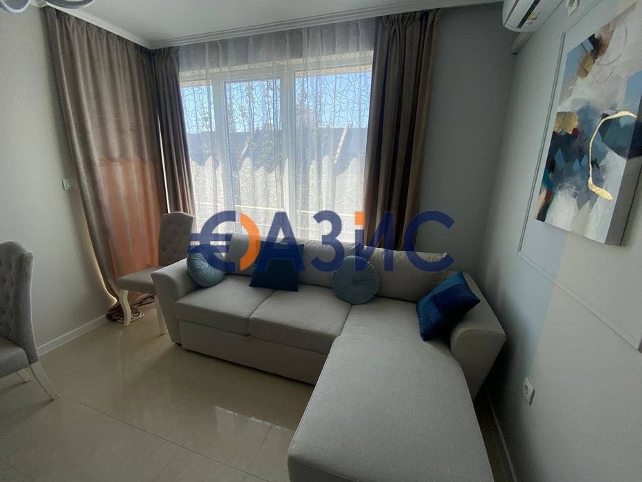Продава се Двустаен апартамент в Свети Влас - 49 кв.м за 1062 €/кв.м - Снимка #5
