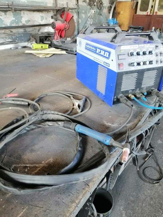 Aurora PRO Inter TIG 200 AC/DC Pulse +балон аргона