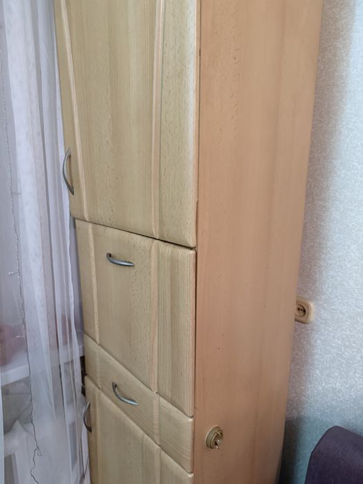 Продам стенку зальную
