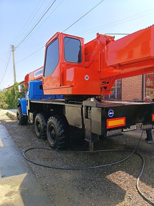 Урал автокран 25 тон