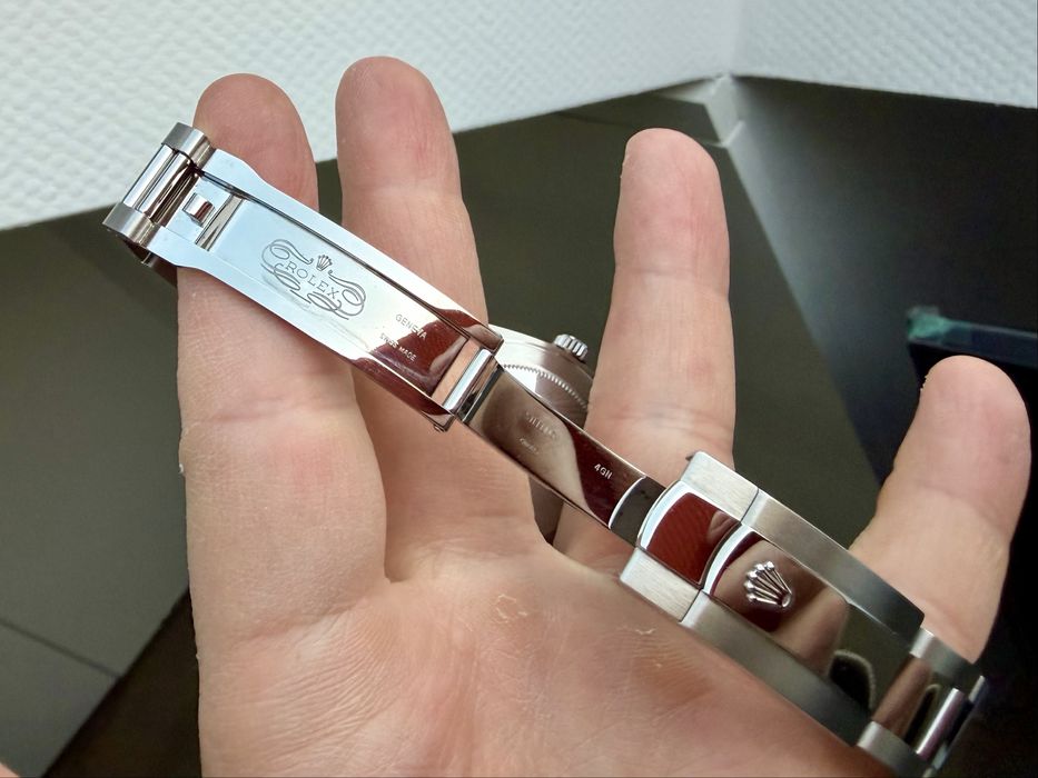 Rolex Datejust 41mm Rhodium dial (ult referinta 126300)