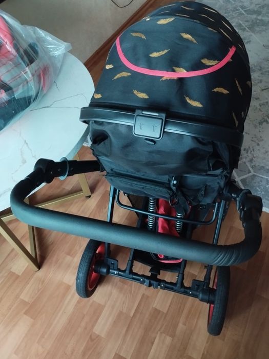 Продам детскую коляску