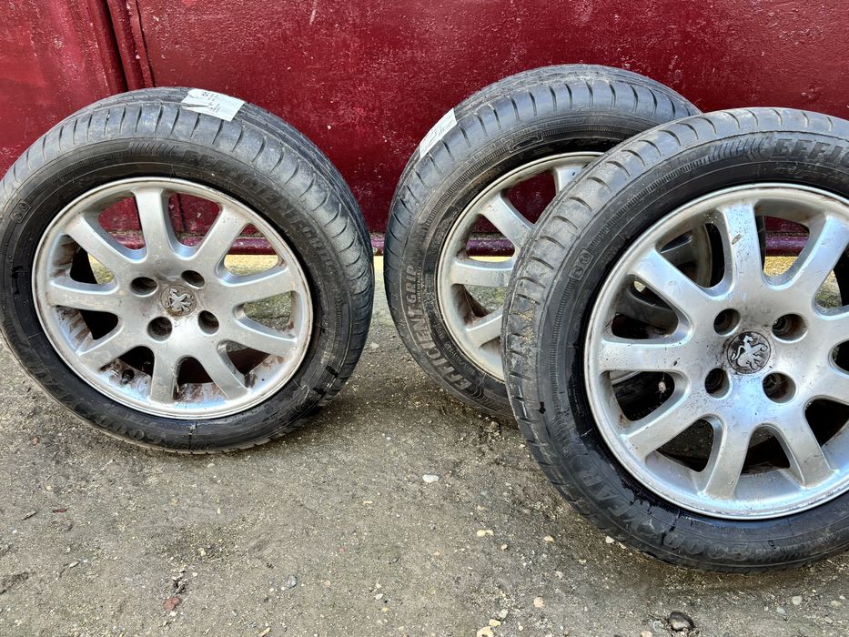 Cauciucuri si Jante Peugeot 195/55R15 (SUNT PATRU)