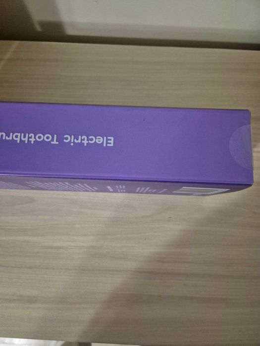 Hello coco! Електрическа четка за зъби+2 бр. накрайника-чисто нови