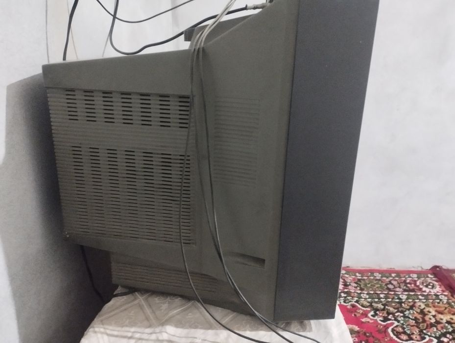 ELJI televizor sotiladi