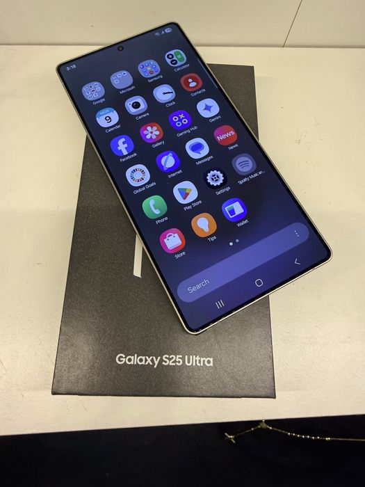 Samsung galaxy 25 Ultra 256Gb/12GB RAM