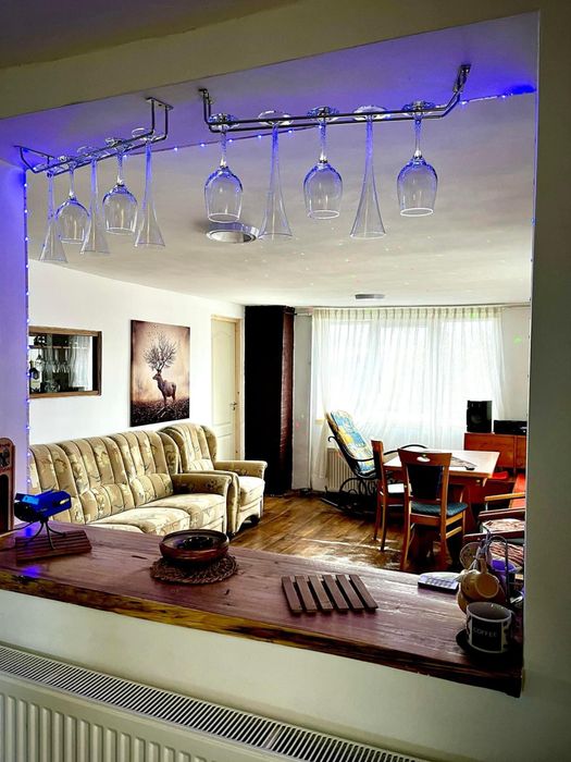 Inchiriez cabană, stațiunea Parâng